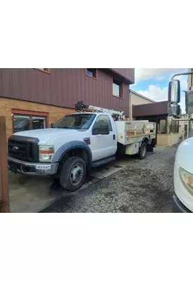 FORD FORD F550SD PICKUP Complete Vehicle