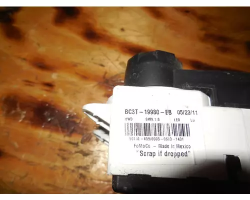 FORD FORD F550SD PICKUP Temperature Control