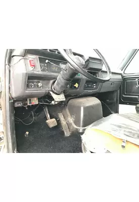 FORD FT900 Dash Assembly