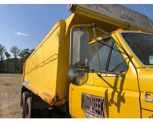 FORD FT900 Door Mirror