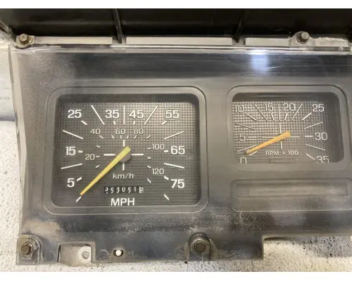 FORD FT900 Instrument Cluster