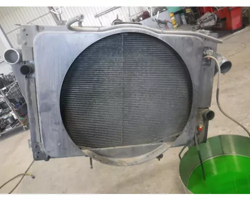 FORD L SERIES Radiator