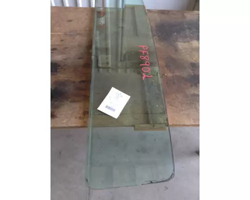 FORD L-SER Back Glass