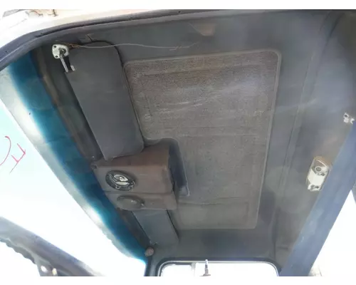 FORD L-SER Cab Clip