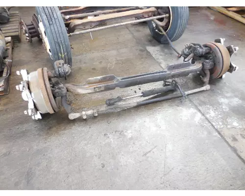 FORD L7000 Front Axle I Beam