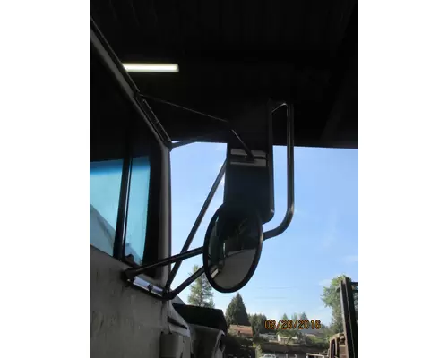 FORD L7000 MIRROR ASSEMBLY CABDOOR