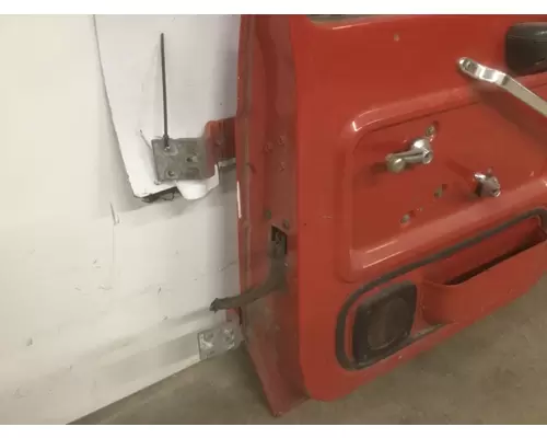 FORD L8000 1991-1998 DOOR ASSEMBLY, FRONT