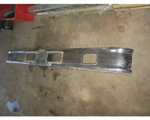 FORD L8000 Bumper Assembly, Front