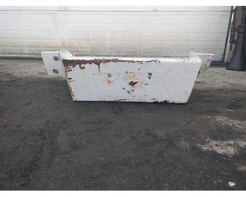 FORD L8000 Bumper Bracket, Front