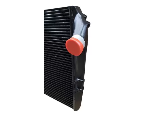 FORD L8000 CHARGE AIR COOLER (ATAAC)
