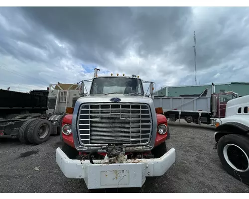 FORD L8000 Complete Vehicle