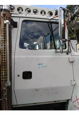 FORD L8000 DOOR ASSEMBLY, FRONT