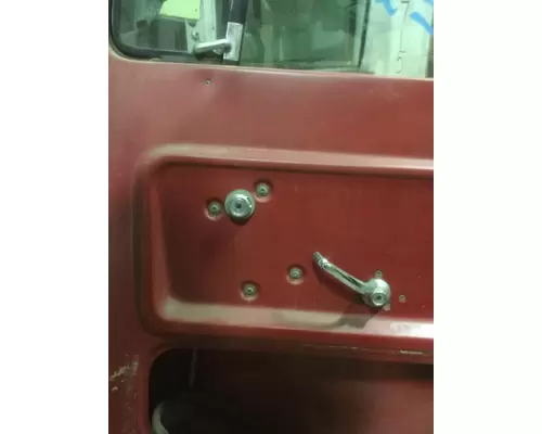 FORD L8000 Door Assembly