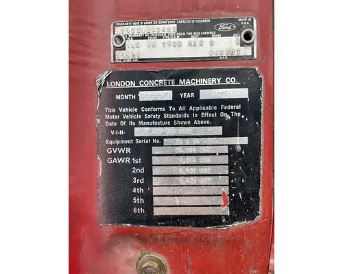 FORD L8000 Export Vehicle