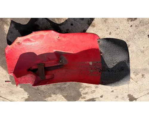 FORD L8000 Fender