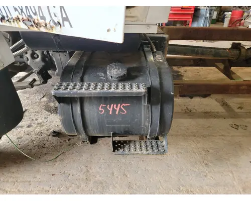 FORD L8000 Fuel Tank