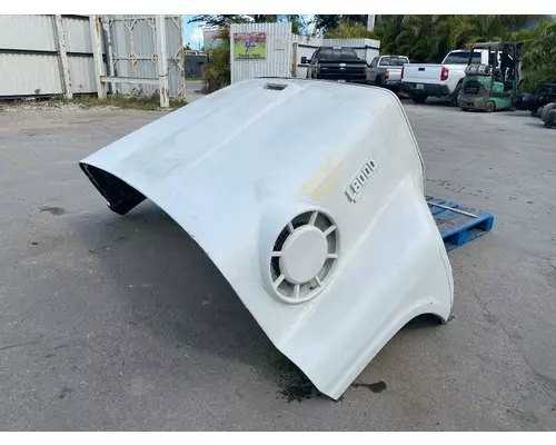 FORD L8000 Hood