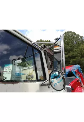 FORD L8000 MIRROR ASSEMBLY CAB/DOOR