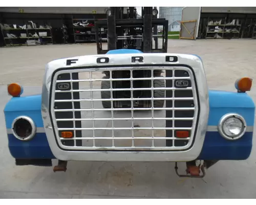 FORD L800 HOOD