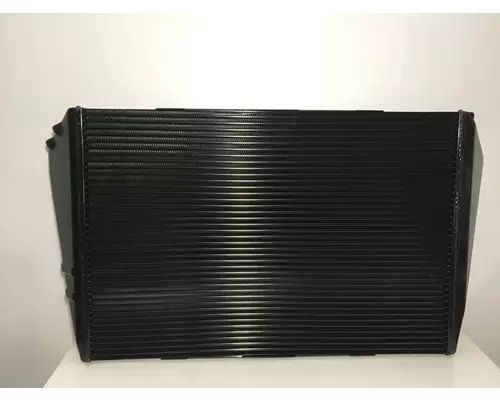 FORD L8500 Charge Air Cooler (ATAAC)
