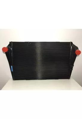 FORD L8500 Charge Air Cooler