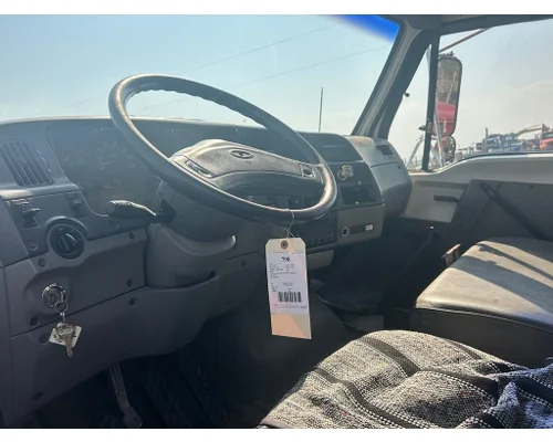 FORD L8501 Cab