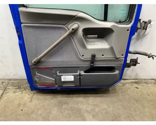 FORD L8501 Door Assembly, Front