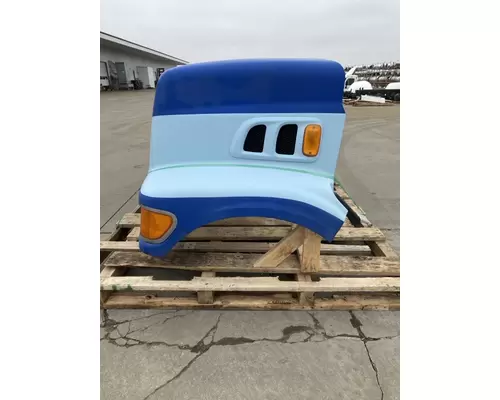 FORD L8501 Hood