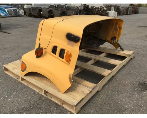 FORD L8501 Hood