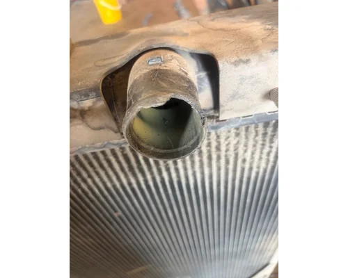 FORD L8501 Radiator