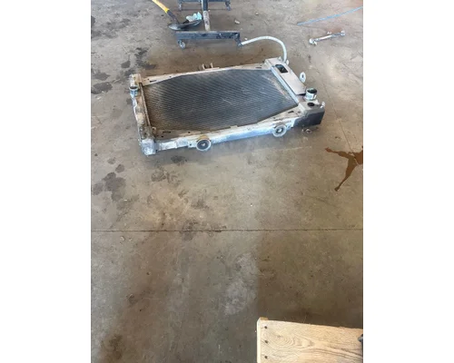 FORD L8501 Radiator