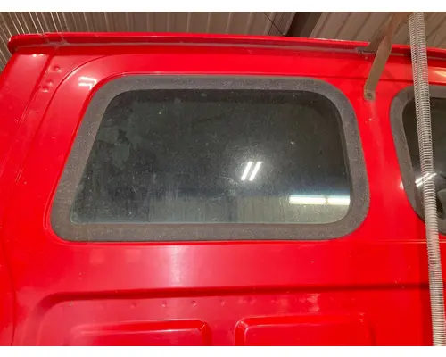 FORD L8513 LOUISVILLE 113 Back Glass