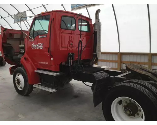 FORD L8513 LOUISVILLE 113 Cab Assembly