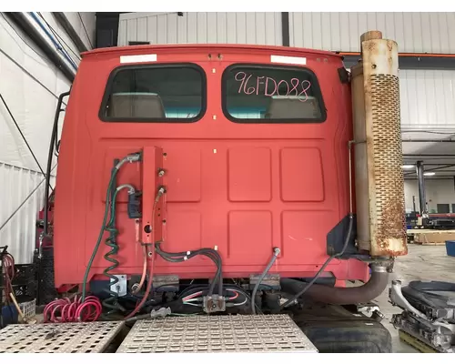 FORD L8513 LOUISVILLE 113 Cab Assembly