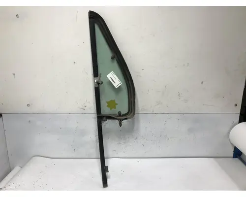 FORD L8513 LOUISVILLE 113 Door Vent Glass, Front