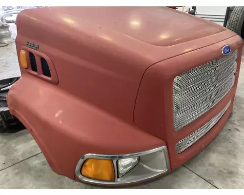 FORD L8513 LOUISVILLE 113 Hood