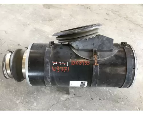 FORD L8513 AIR CLEANER