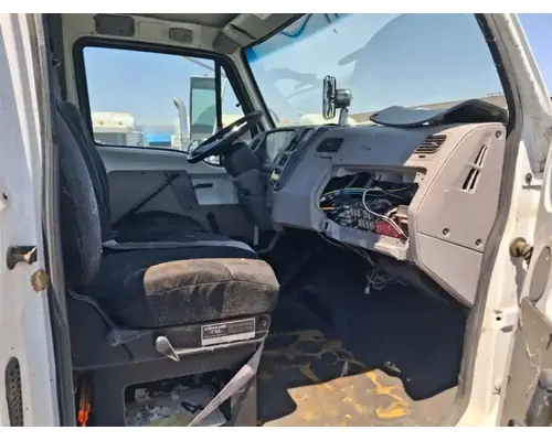 FORD L8513 Cab Assembly