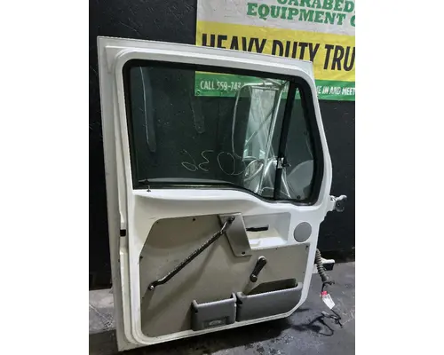 FORD L8513 Door Assembly, Front