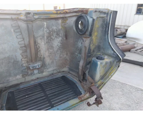 FORD L9000 1987-1997 HOOD