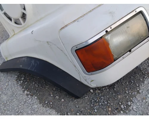 FORD L9000 1987-1997 HOOD