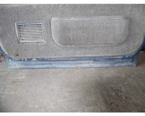 FORD L9000 1991-1998 DOOR ASSEMBLY, FRONT