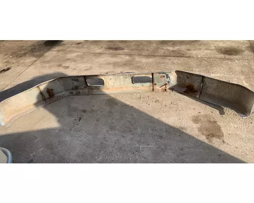FORD L9000 Bumper Assembly, Front