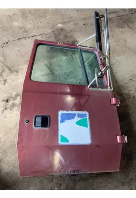 FORD L9000 Door Assembly, Front