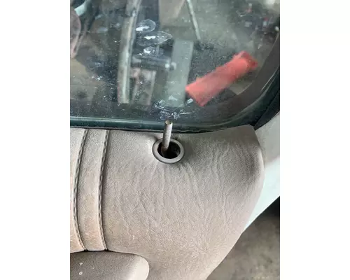 FORD L9000 Door Assembly, Front