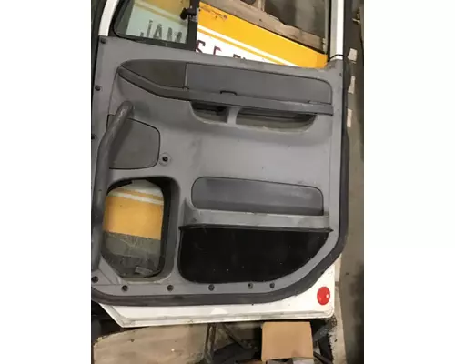 FORD L9000 Door Assembly