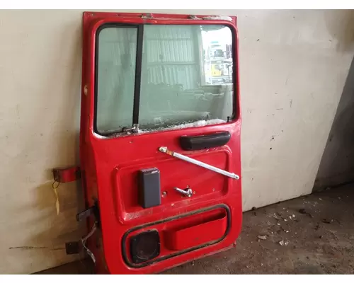 FORD L9000 Door