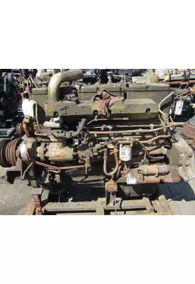 FORD L9000 Engine Assembly
