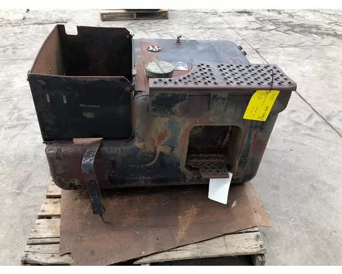 FORD L9000 Fuel Tank