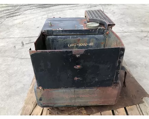 FORD L9000 Fuel Tank